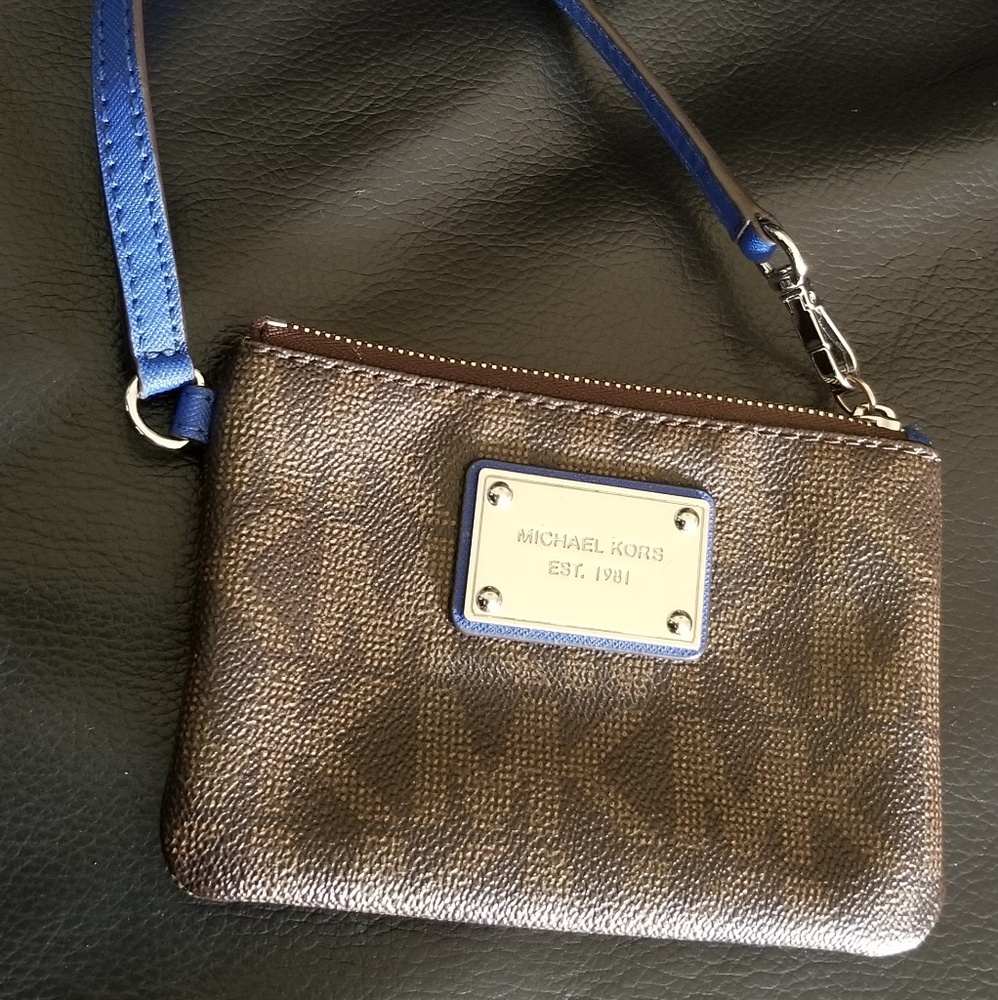 Michael kors wrislet